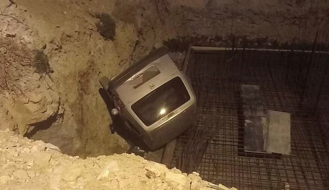 Mersin’in Anamur ilçesinde bir şahıs, kavga ettiği kişiye aracıyla çarpıp