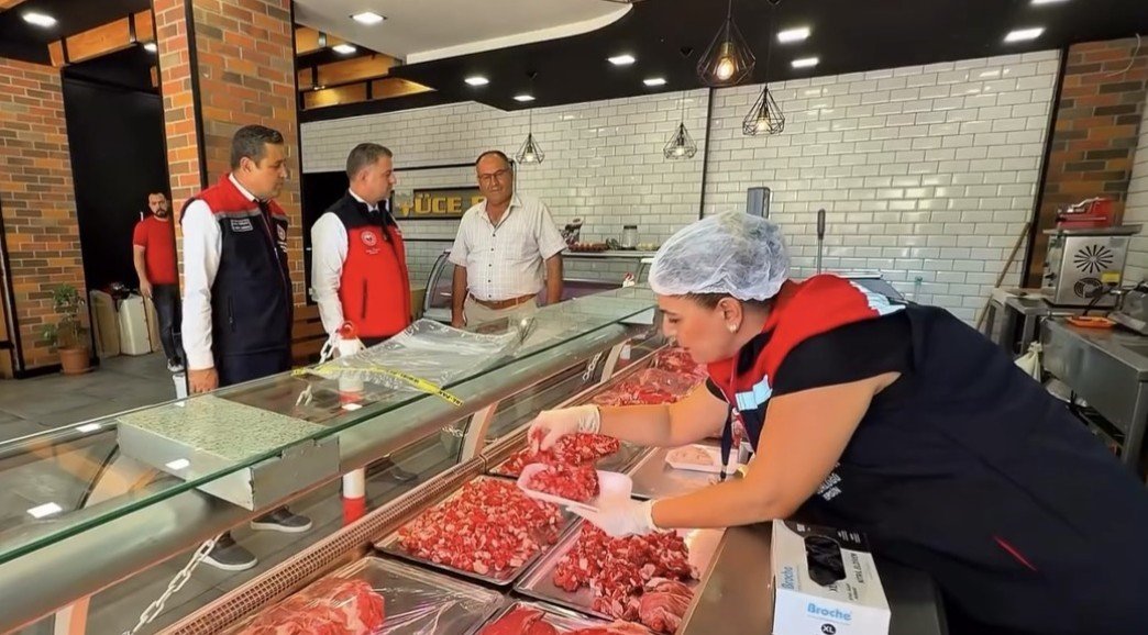Mersin genelinde vatandaşların güvenilir ve hijyenik gıdaya ulaşmasını sağlamak amacıyla üretim,