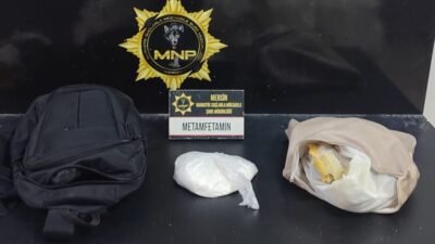 Mersin’de narkotik ekiplerinin yaptığı çalışmada torbacı olarak tabir edilen uyuşturucu