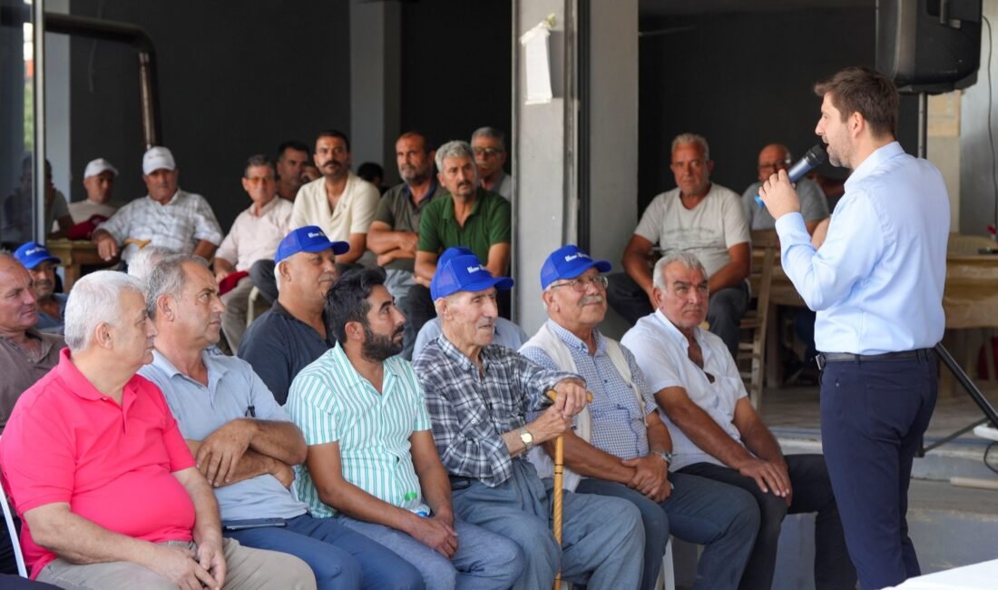 Mersin’in Tarsus ilçesinde Kulak ve Bahşiş mahallelerinde yol çalışmaları gerçekleştirildi.