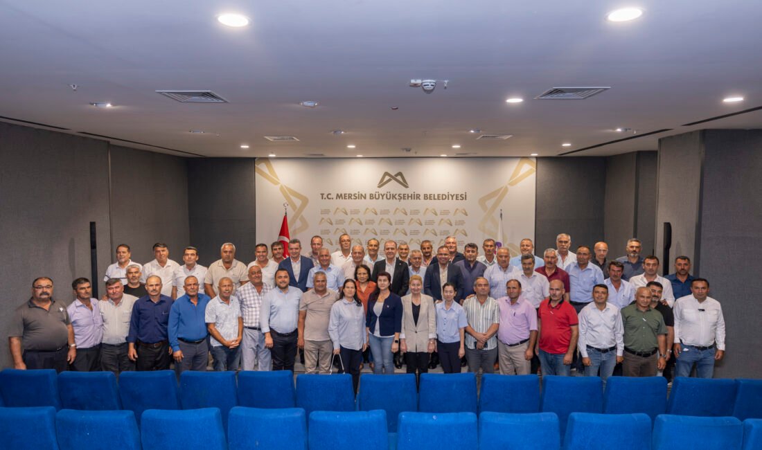 BAŞKAN SEÇER, SİLİFKE İLÇESİNİN MAHALLE MUHTARLARI İLE BİR ARAYA GELDİ Türkiye Belediyeler Birliği (TBB) ve Mersin Büyükşehir Belediye Başkanı Vahap