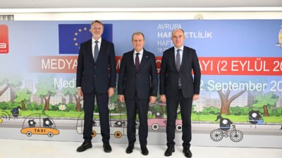 SEÇER: “GELECEK NESİLLERE KARŞI SORUMLULUĞUMUZU UNUTMAMALIYIZ” Türkiye Belediyeler Birliği (TBB) ve Mersin Büyükşehir Belediye Başkanı Vahap