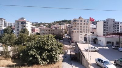 Gülnar’da sivrisinek sorunu vatandaşları canından bezdirdi. Sineklerle mücadelede ilaçlama çalışmalarının