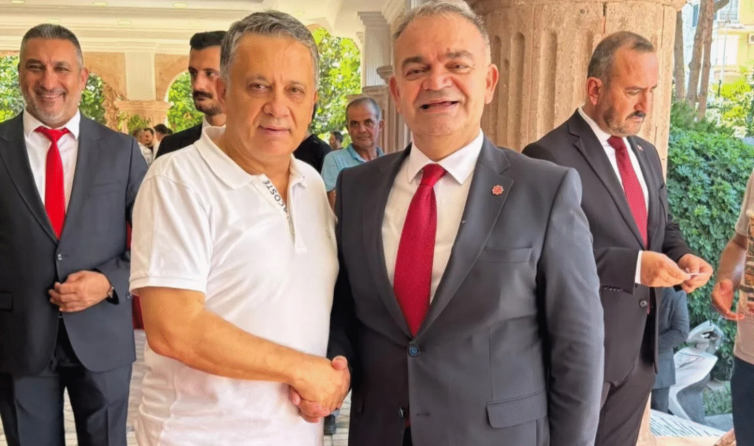 Mustafa Tuna, Alanya Ticaret ve Sanayi Odası (ALTSO) Başkanlığına adaylığını ilan etti Alanya Ticaret ve Sanayi Odası Başkanlığına adaylığını açıklayan Mustafa Tuna