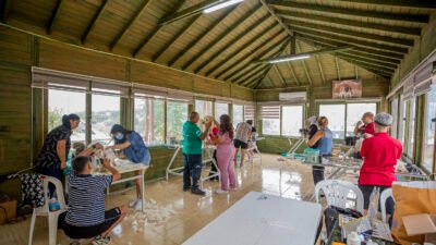Mersin Büyükşehir Belediyesi Veteriner İşleri Dairesi Başkanlığı bünyesinde hizmet veren