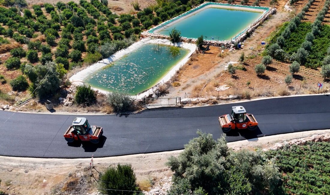Kentin her köşesindeki yol ağını yenileyen Mersin Büyükşehir Belediyesi, Erdemli’de