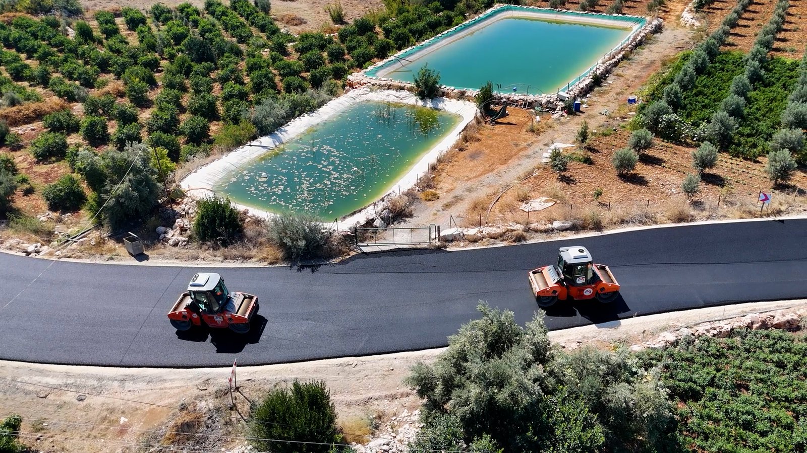 MERSİN BÜYÜKŞEHİR’DEN ERDEMLİ ESENPINAR’DA 5,8 KM’LİK YOL ÇALIŞMASI