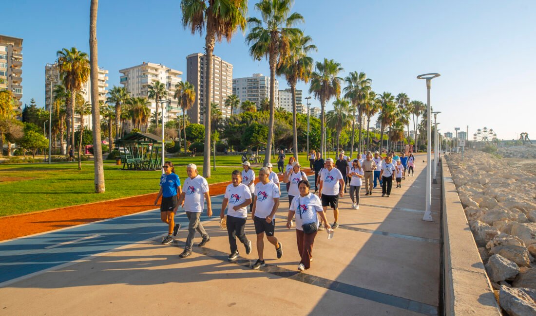 MERSİNLİ MUHTARLAR BÜYÜKŞEHİR’İN SABAH SPORU ETKİNLİĞİNDE BULUŞTU Avrupa Hareketlilik Haftası’nı dolu dolu bir program ile geçiren Mersin