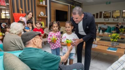 Mezitli Belediyesi, Avrupa Hareketlilik Haftası kapsamında düzenlediği etkinlikte çocuklarla büyükleri