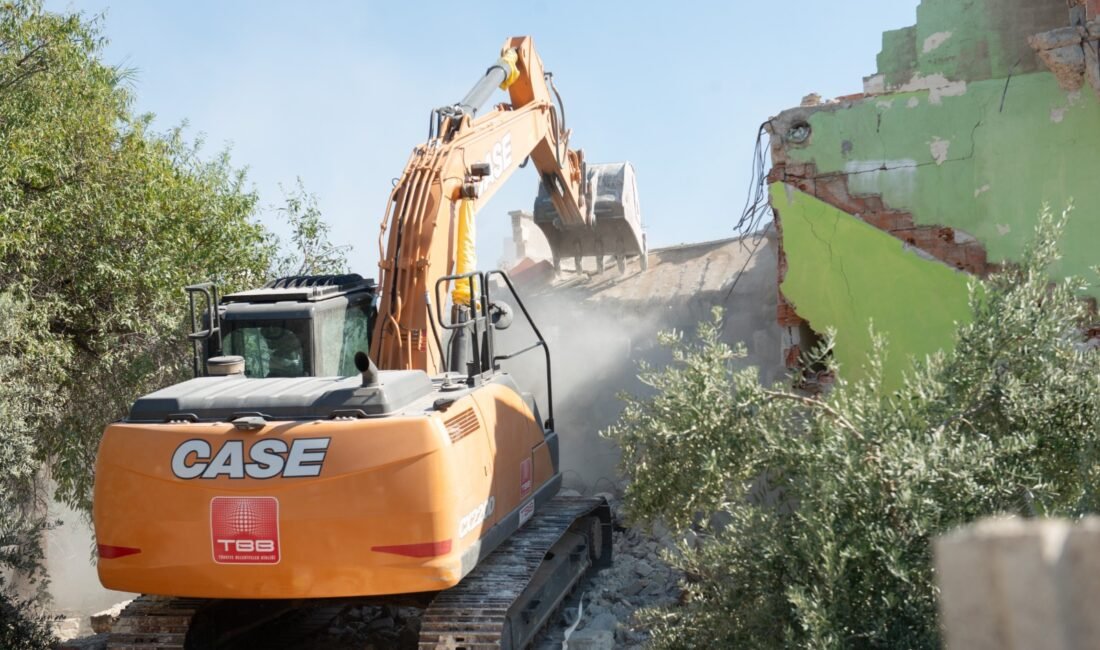Mersin’in Yenişehir ilçesi Kocavilayet Mahallesi’nde uzun süredir atıl durumda bulunan