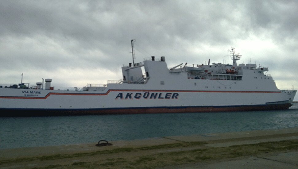 Girne’den Taşucu’na sefer yapan Akgünler Denizciliğe ait bir geminin, Taşucu