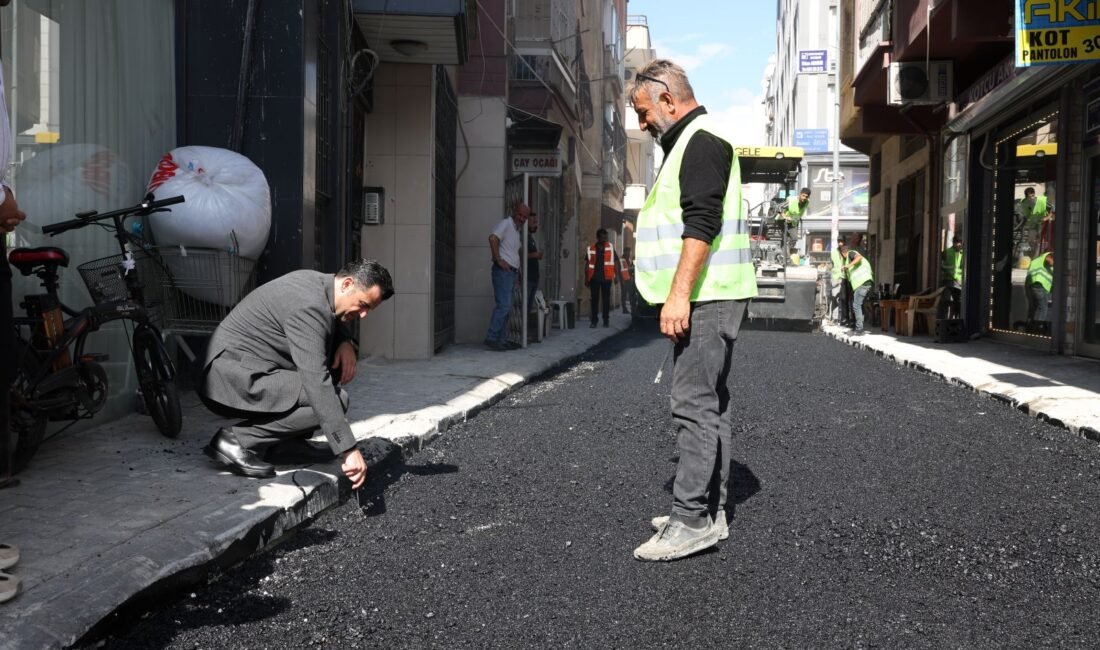 Akdeniz Belediyesi, ilçe genelinde ulaşım konforunu artırmak amacıyla yol yapım