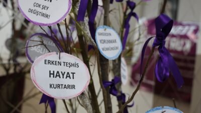 Toroslar Belediyesi, çalışanlarının mesleki gelişimlerinin yanı sıra sağlık konusunda da