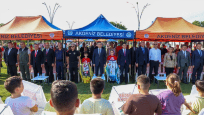Mersin Valisi Atilla Toros, Gazze’de yaşanan saldırılar ile dünyanın farklı