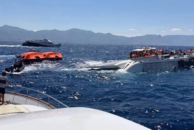 KKTC Başbakanı Üstel: “Girne’deki gemi faciasında can kaybı 12’ye yükseldi” Kuzey Kıbrıs Türk Cumhuriyeti (KKTC) Başbakanı Ünal Üstel, Girne açıklarında
