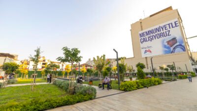Kente nefes aldıracak projeleri hayata geçiren Mersin Büyükşehir Belediyesi, Kırmızı