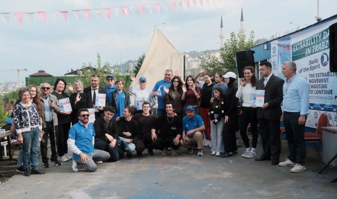TAŞUCU, ULUSLARARASI “RUHUN YELKENLERİ” YARIŞINA EV SAHİPLİĞİ YAPACAK Mersin’in Taşucu ilçesi, 17 Ekim 2026 tarihinde yelken sporunu, yaratıcılığı