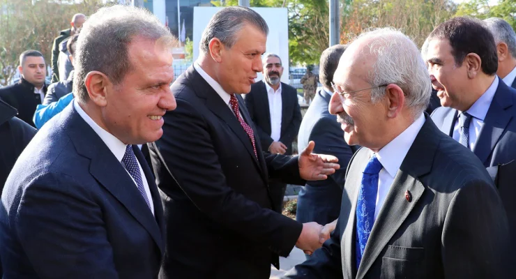 CHP Genel Başkanı Kemal Kılıçdaroğlu, Mersin Büyükşehir Belediye Başkanı Vahap