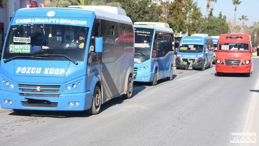 DOLMUŞLARDA NAKİT DÖNEMİ BİTİYOR: 1 KASIM’DA KARTLI SİSTEME GEÇİLİYOR Mersin’de toplu ulaşımda yeni bir dönem başlıyor. Kent genelinde hizmet
