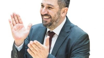 MSK Başantrenörü Burak Gören’den galibiyet sonrası çağrı: “Bu zor günleri ancak birlikte aşabiliriz” Kipaş İstiklal Spor galibiyeti sonrası açıklamalarda bulunan Mersin Spor Kulübü