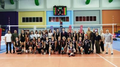 4. KAMU SPOR OYUNLARI MERSİN’DE SONA ERDİ Sporun birleştirici gücüyle 23 kamu kurumundan yaklaşık 300 sporcuyu buluşturan