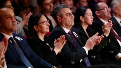 Mersin Valisi Atilla Toros ve eşi Dudu İrem Toros Hanımefendi,