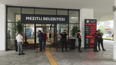 Mersin Büyükşehir, Mezitli ve Yenişehir belediyelerine yönelik yürütülen soruşturma kapsamına