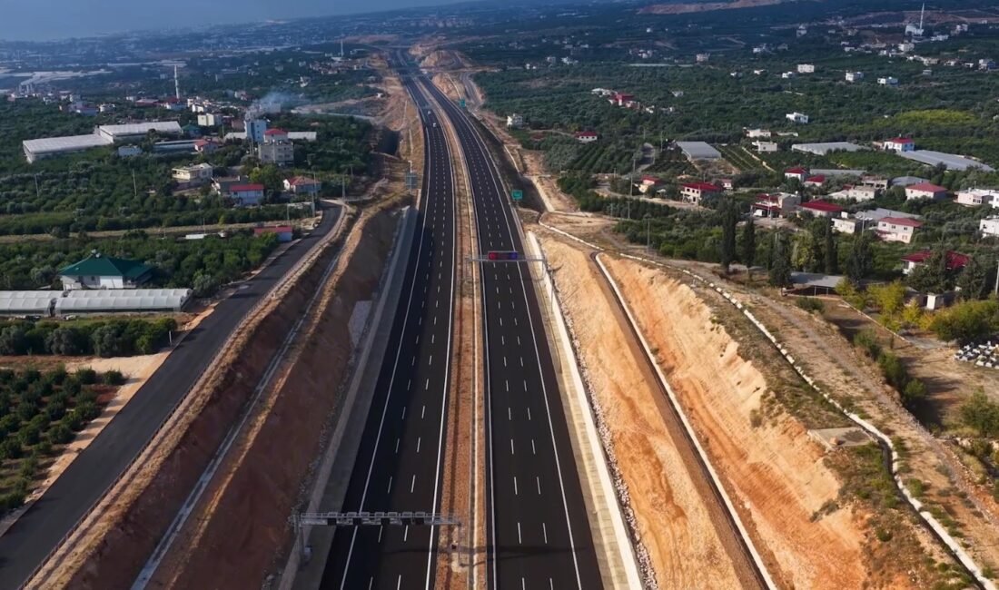 NİHAYET! ÇEŞMELİ-KIZKALESİ OTOYOLU PAZARTESİ GÜNÜ AÇILIYOR YAZ AYLARINDA 2,5 SAAT SÜREN YOLCULUK 18 DAKİKAYA İNECEK!