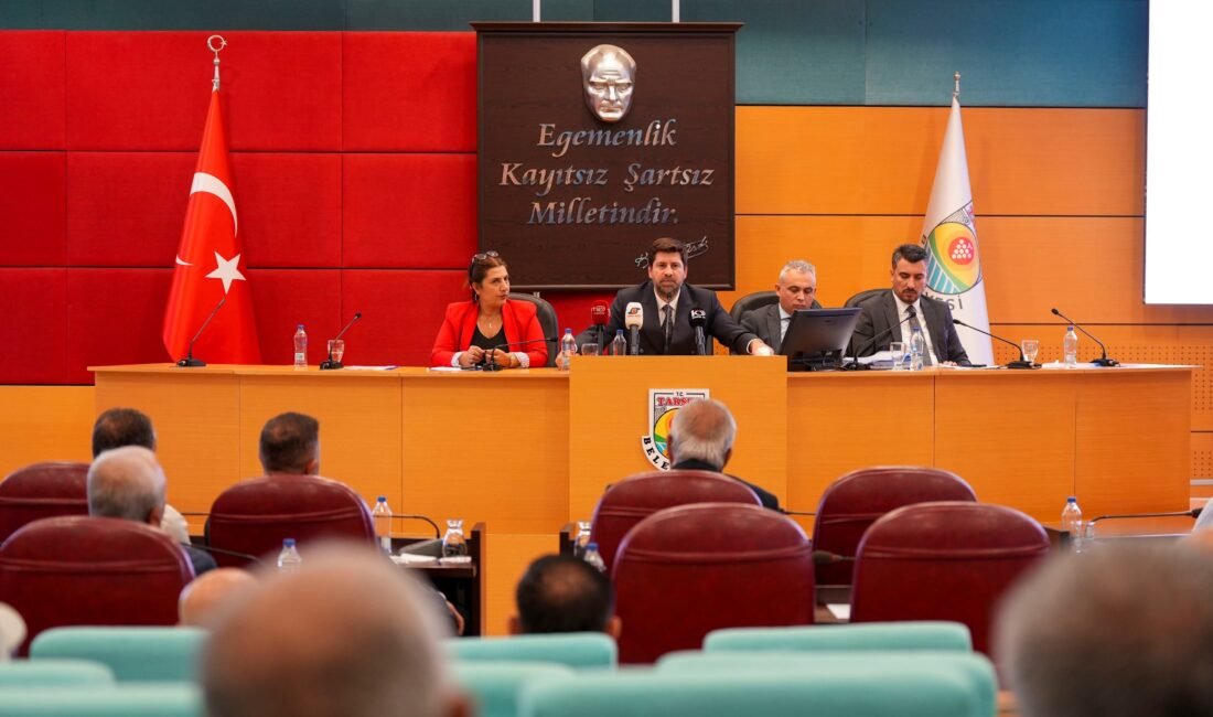 Tarsus Belediye Meclisinin ekim ayı ikinci birleşiminde 2027 mali yılı