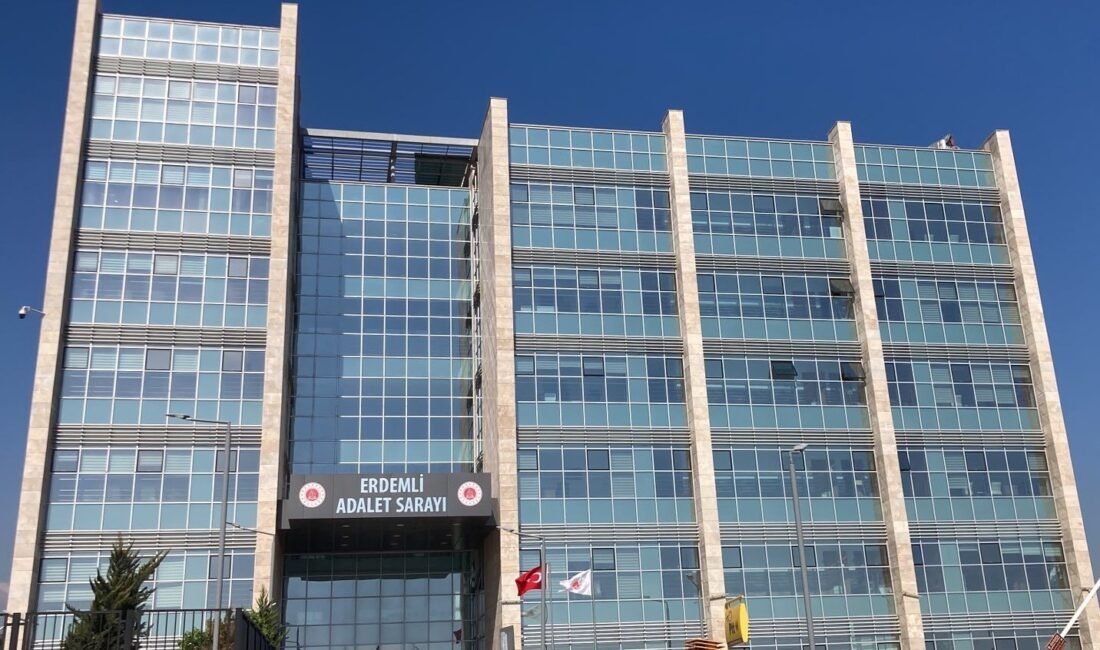 Mersin’de nitelikli dolandırıcılık ve yasadışı bahis operasyonu: 6 tutuklama Mersin’de nitelikli dolandırıcılık ve yasadışı bahse yönelik gerçekleştirilen operasyonda 6