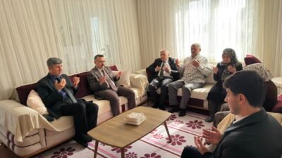 Mersin’in Anamur ilçesinde 29 Ekim Cumhuriyet Bayramı dolayısıyla şehit ailelerine