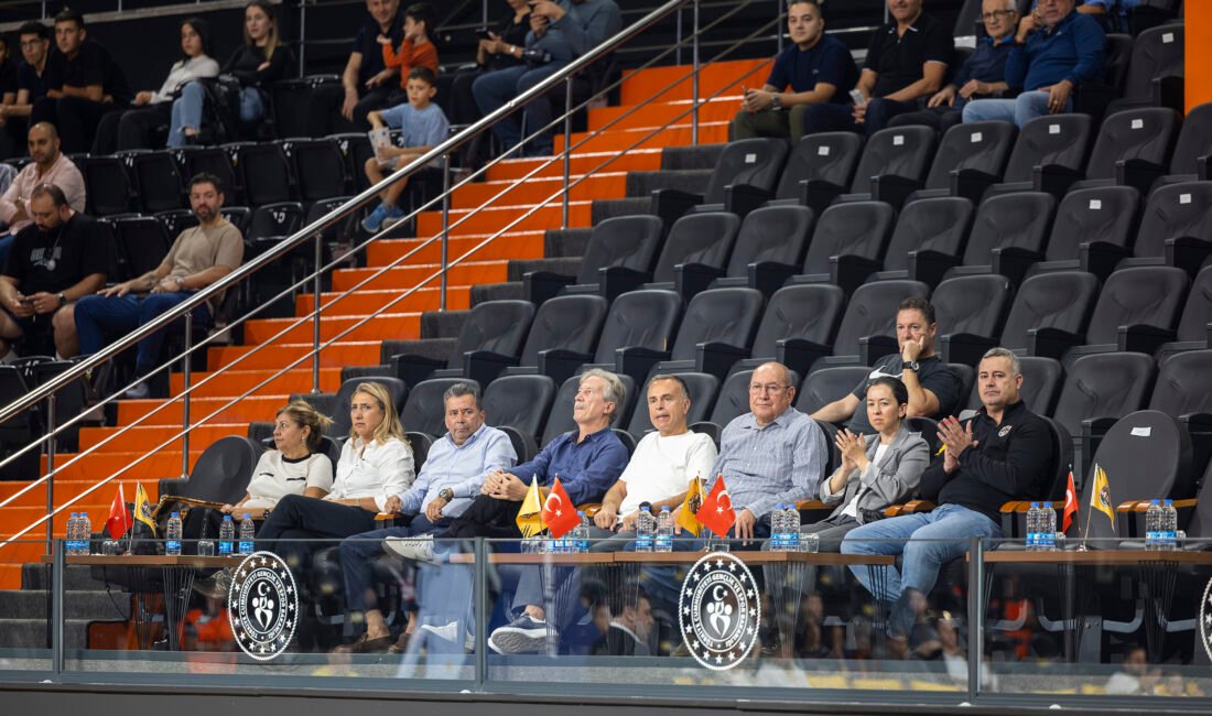 BAŞKAN VEKİLİ GENÇ, MSK-DARÜŞŞAFAKA LASSA KARŞILAŞMASINI İZLEDİ Türkiye Basketbol Ligi’nde mücadele eden Mersin Spor Kulübü (MSK) sezonun