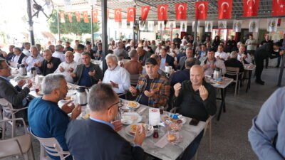 Erdemli’de birlik beraberlik rüzgarı Erdemli Belediyesi Muhtarlar Günü Buluşması’nda, yerel yönetim ile muhtarlar arasında