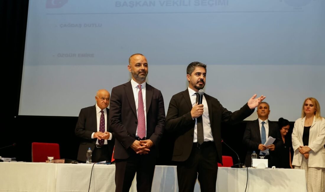 DUTLU: “İRADEMİZİN ARKASINDA BAŞKANIMIZIN YANINDAYIZ” Mersin Yenişehir Belediyesi’nde 4 tur süren başkanvekilliği seçimini 19 oy