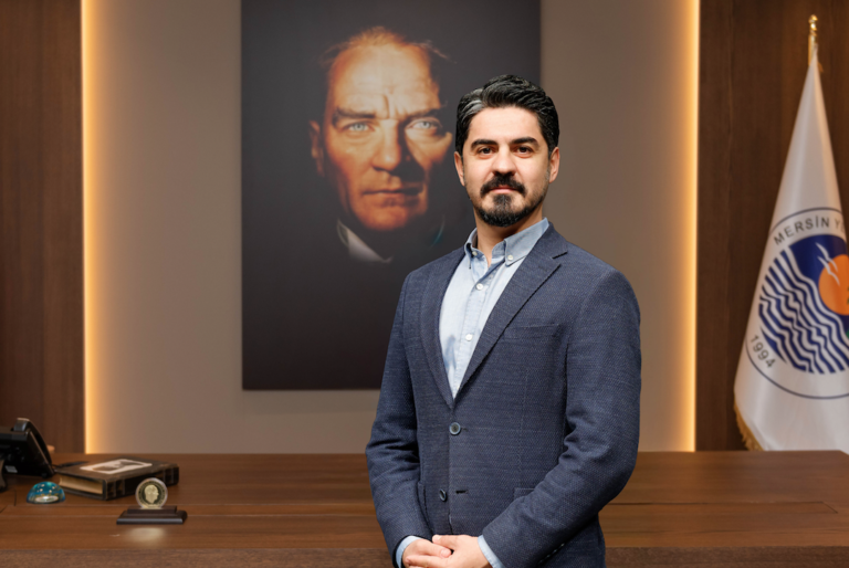 Yenişehir Belediye Başkanvekili Çağdaş Dutlu, 29 Ekim Cumhuriyet Bayramı’nın 103.