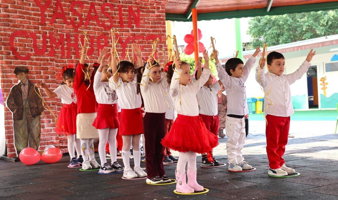 Toroslar Belediyesinin Akbelen ve Osmaniye Gündüz Bakımevlerinde eğitim gören minik