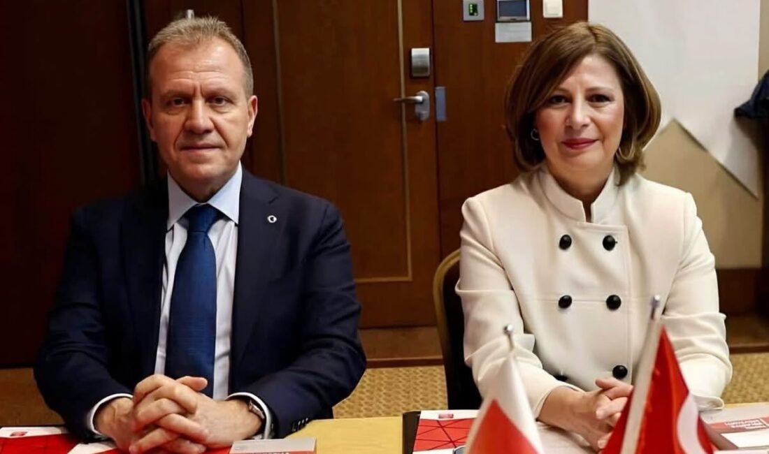 ESKİŞEHİR BÜYÜKŞEHİR BELEDİYE BAŞKANI AYŞE ÜNLÜCE TBB BAŞKAN VEKİLİ SEÇİLDİ Türkiye Belediyeler Birliği (TBB) Meclis Toplantısında yapılan oylamada Eskişehir Büyükşehir
