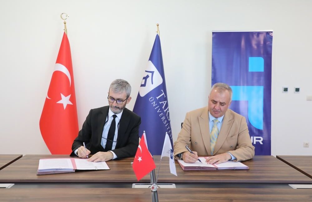 Üniversite öğrencilerinin teorik bilgi birikimlerini uygulama deneyimiyle desteklemeleri ve mesleki