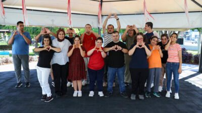 Mersin Büyükşehir Belediyesi, özel gereksinimli bireylerin sosyal yaşama daha aktif