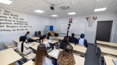 Mersin Büyükşehir Belediyesi, vatandaşların kişisel ve mesleki gelişimlerine katkı sunmak