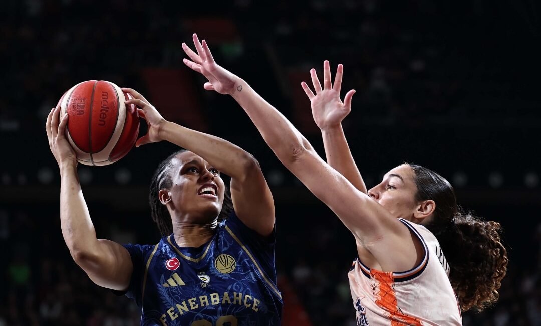 Geçtiğimiz sene üçüncü kez EuroLeague Şampiyonluğunu kazanarak tarihi bir sezonu