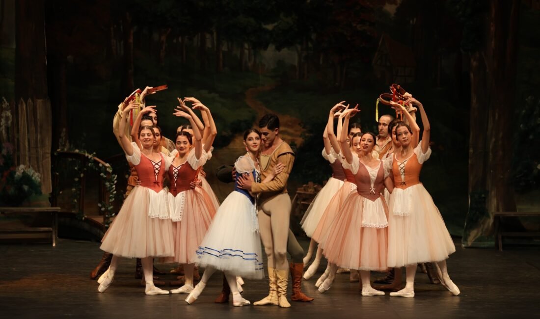 “Giselle” Mersin’de Yeniden Sahne Alıyor Mersin Devlet Opera ve Balesi, klasik bale repertuvarının en seçkin
