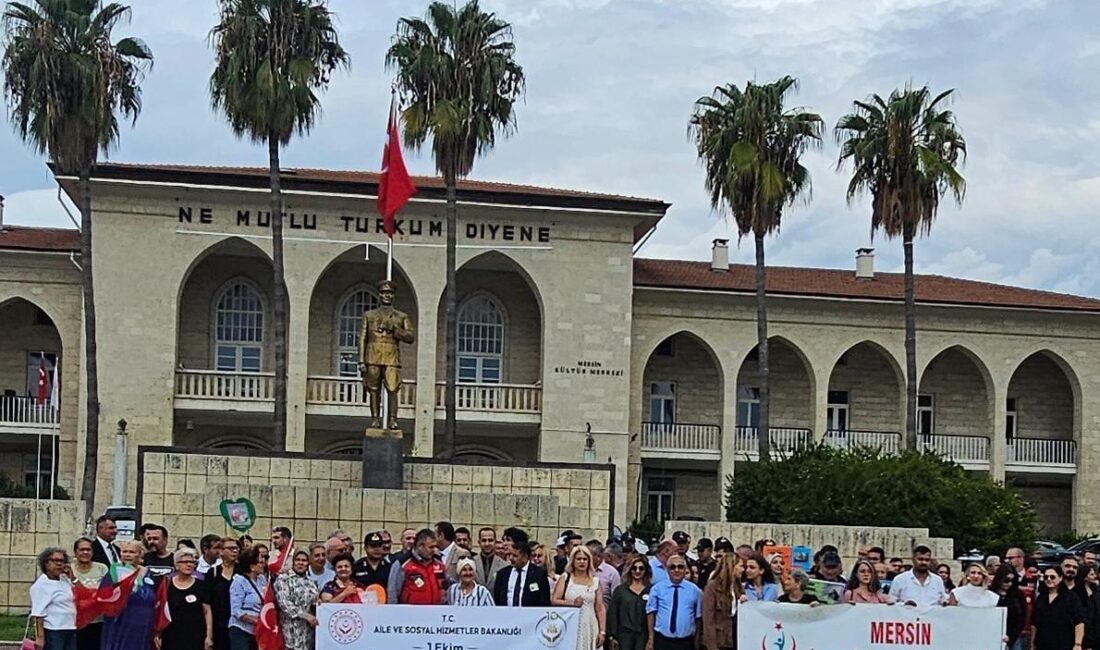 1 Ekim Dünya Yaşlılar Günü, Mersin’de düzenlenen kortej yürüyüşüyle kutlandı.