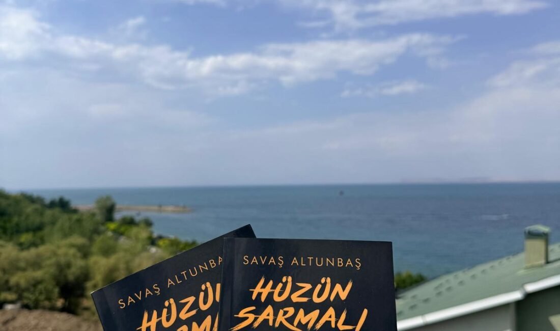 Mersinli Şair ve Yazar Savaş Altunbaş’ın yeni şiir kitabı yayımlandı.