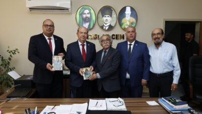 Kuzey Kıbrıs Türk Cumhuriyeti (KKTC) eski Cumhurbaşkanı Ersin Tatar, 21