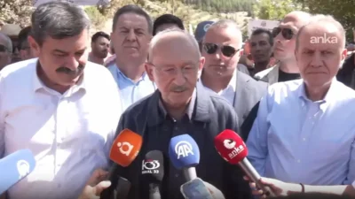 Kılıçdaroğlu Mersin’e Geliyor Mersin Büyükşehir Belediye Başkanı Vahap Seçer, Yenişehir Belediye Başkanı Abdullah
