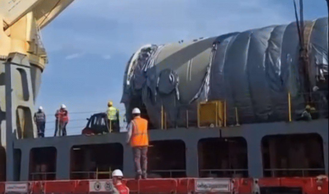 738 TONLUK DEV REAKTÖR CEYHAN’A GETİRİLDİ