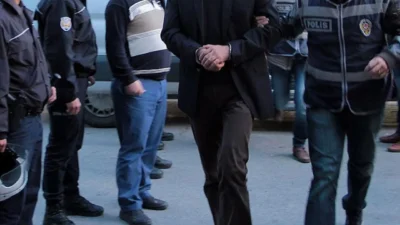 İstanbul merkezli 30 ilde organize suç örgütüne yönelik operasyonda 30’u