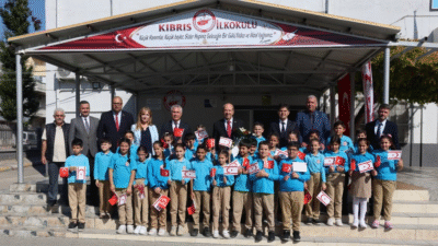 KIBRIS İLKOKULUNA ANLAMLI ZİYARET İl Millî Eğitim Müdürü Muhammed Özdemirci, Kuzey Kıbrıs Türk Cumhuriyeti