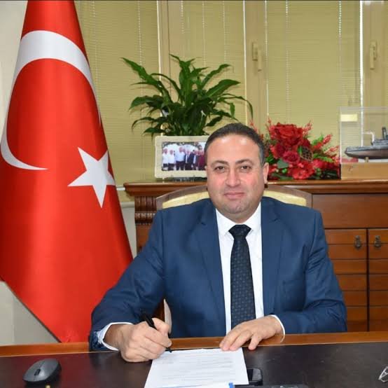 Tarsus Ticaret Borsası seçimlerinde Veyis Avcı başkan oldu. Mustafa Teke